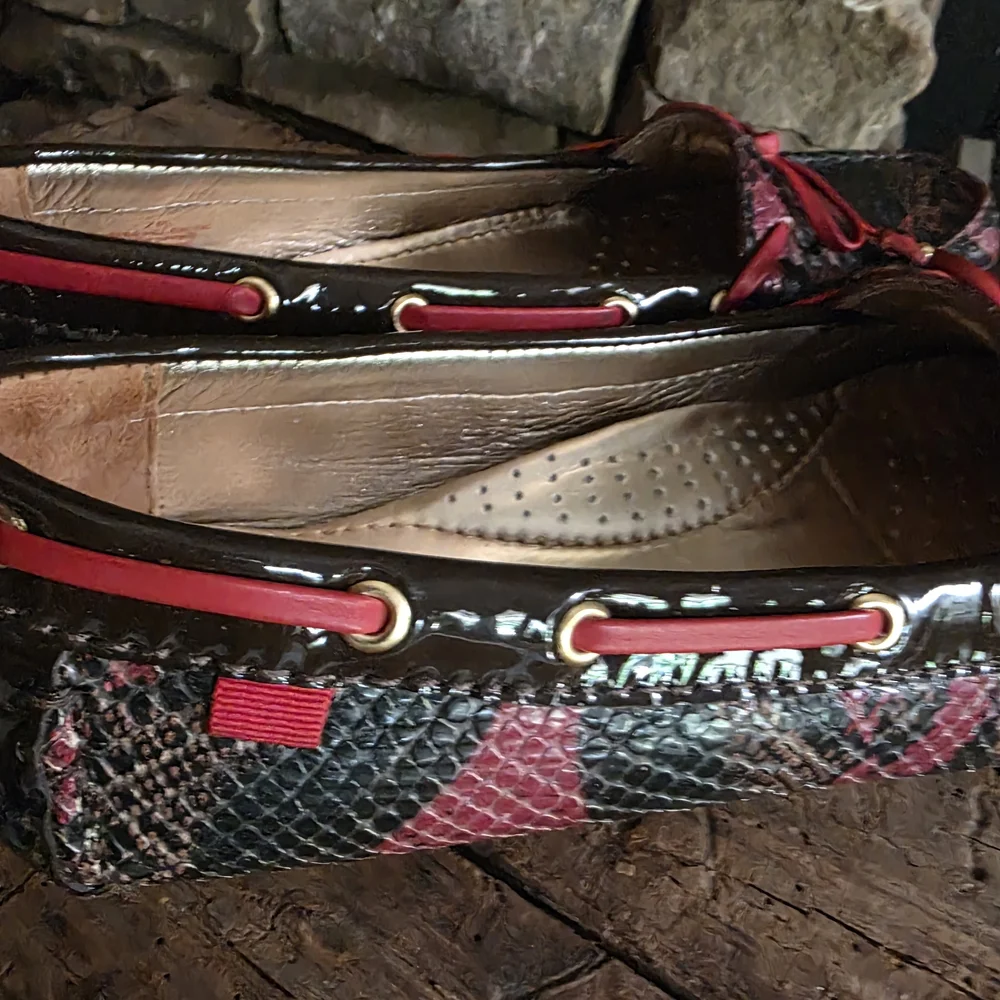 Marc Joseph Black and Red Snakeskin Flats - Picture 5 of 8
